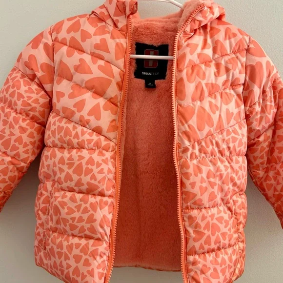 K SWISS 5T puffer coat and 3 jumping bean fall jackets 5T.  Smoke free home - Picture 5 of 5